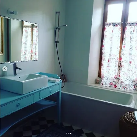 La Maison Pain D'epices بيت للعطل
